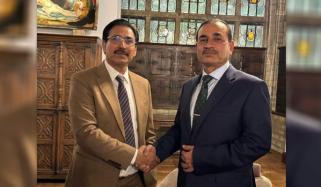 حکومتِ پاکستان اور عسکری قیادت نے دنیا میں امن قائم کرنے کیلئے نئی تاریخ رقم کر دی: سردار ظہور اقبال