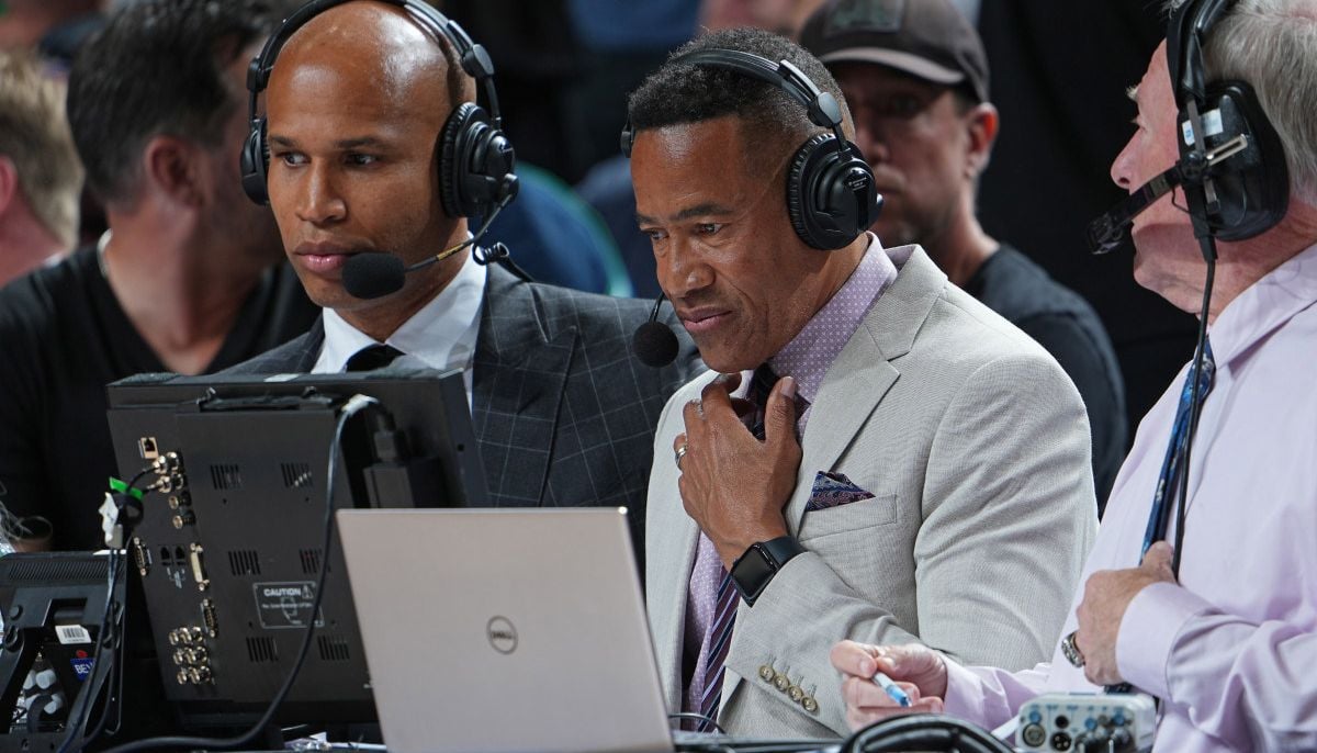 Mark Jones will continue his role as the primary voice for the Sacramento Kings