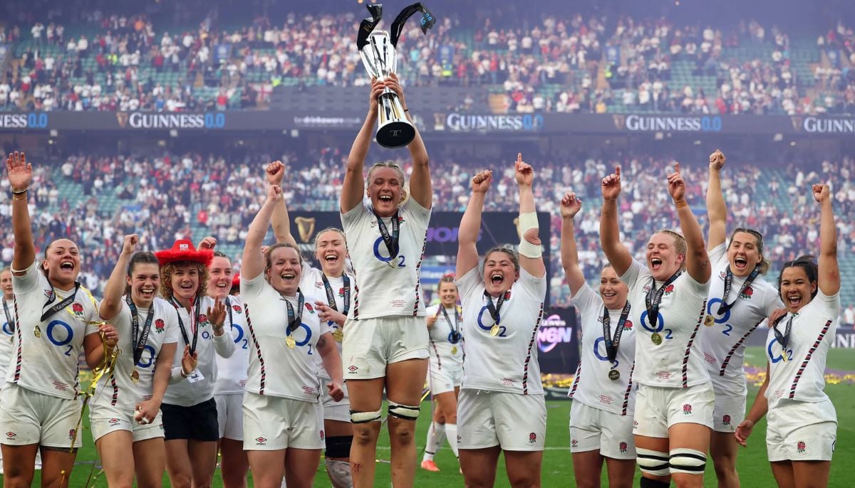 England’s Red Roses dominate Ireland 33-12 in front of a record 77,120 fans to open their Six Nations defense