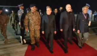  امریکا سے مذاکرات، ایران کا اعلیٰ سطح کا وفد اسلام آباد پہنچ گیا