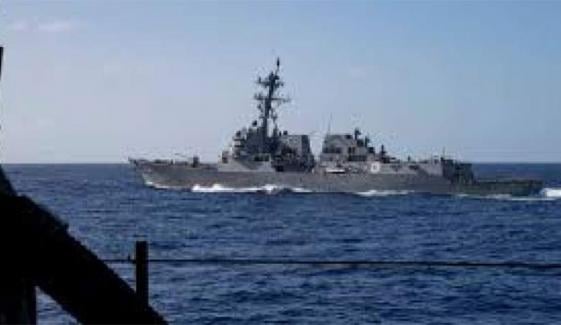 امریکی جہاز کو ہُرمُز سے واپس مڑنے کی وارننگ جاری کرنے کی ویڈیو