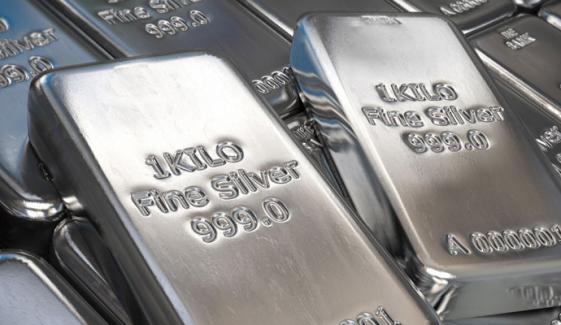 400 کلو چاندی کہاں گئی؟ پاکستان کسٹمز کے 2 اہلکار گرفتار