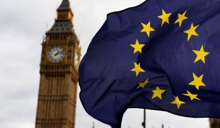 برطانیہ میں مستقل قیام نہ کرنیوالے یورپی شہریوں کیخلاف کریک ڈاؤن شروع