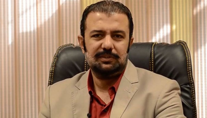 مشیر وزیر خزانہ خرم شہزاد----فائل فوٹو