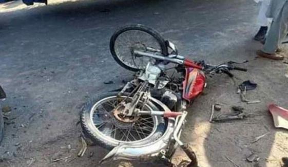 کبیر والا: ٹریلر کی موٹر سائیکل کو ٹکر، 3 افراد جاں بحق