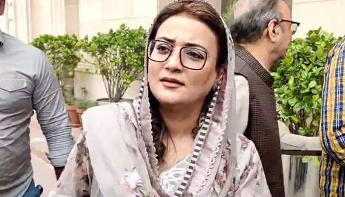 وزیرِ اطلاعات پنجاب عظمیٰ بخاری---فائل فوٹو