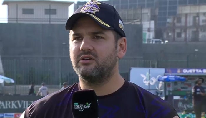 روسو کی پی ایس ایل میچز کی سنچری، یہ اعزاز پانے والے پہلے غیرملکی کرکٹر بن گئے