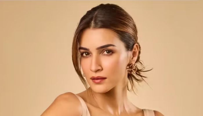 Kriti Sanon reveals strict calorie deficit for ‘Cocktail 2’