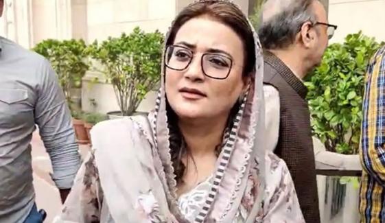 رواں ماہ کے آخر تک مزید 100 گرین بیسں چلائی جائیں گی: عظمیٰ بخاری