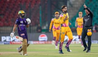 کوئٹہ گلیڈی ایٹرز کا پشاور زلمی کو 155 رنز کا ہدف