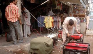 شدید گرمی: کراچی میں لوڈشیڈنگ کا دورانیہ 10 گھنٹے سے تجاوز کر گیا