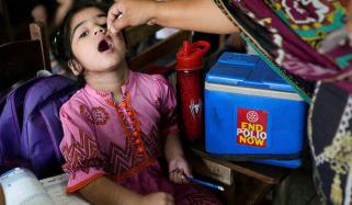 لاہور: خاتون کا پولیو ورکر خاتون پر تشدد، پولیس نے مقدمہ درج کرلیا