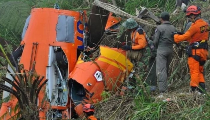 Indonesia helicopter crash kills eight in Borneo minutes after takeoff