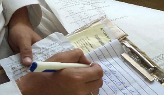 سندھ حکومت کا نقل میں ملوث طلبہ اور عملے کیخلاف بڑا فیصلہ