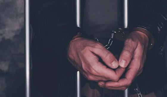 تھرپارکر: نومولود بیٹے کو پانی کی ٹنکی میں پھینکنے والے باپ کیخلاف مقدمہ درج