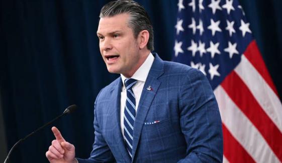 امریکی وزیرِ جنگ پیٹ ہیگسیتھ کو اپنی پالیسیوں کو مذہبی ٹچ دینا مہنگا پڑ گیا