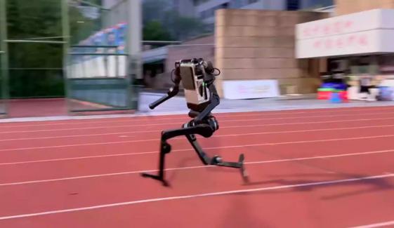 1 کلومیٹر فاصلہ صرف 100 سکینڈ میں طے کرنے والا روبوٹ تیار