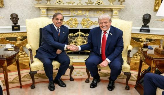 جناب صدر، آپ کے مہربان اور شاندار الفاظ کی قدر کرتا ہوں، وزیراعظم کا ٹرمپ سے اظہار تشکر