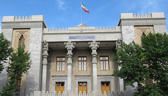 افزودہ یورینیم کو امریکا منتقل کرنا آپشن نہیں رہا، ایران