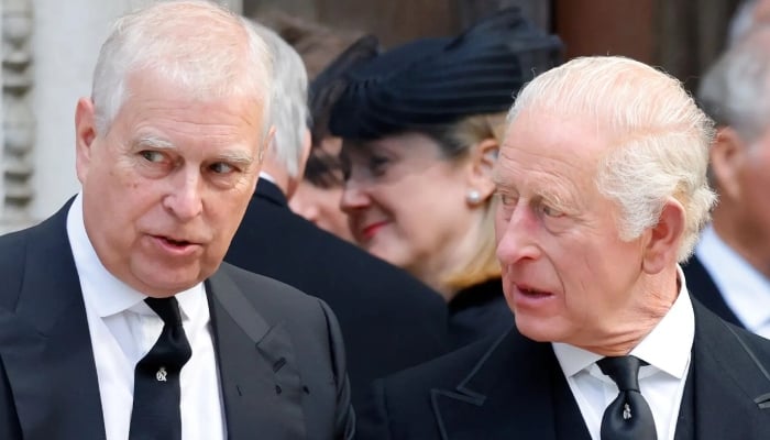 Palace planning major cover-up for Andrew behind closed doors to save monarchy?