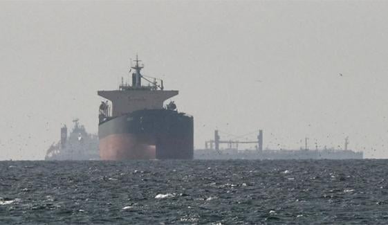 ایرانی وارننگ، ہرمز سے گزرنے کی کوشش کرنے والے دو ٹینکرز واپس چلے گئے