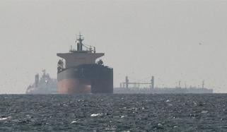 ایرانی وارننگ، ہرمز سے گزرنے کی کوشش کرنے والے دو ٹینکرز واپس چلے گئے 