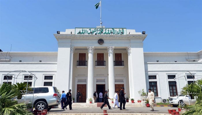 خیبر پختونخوا اسمبلی بلڈنگ(فائل فوٹو)۔