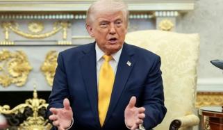 امریکی ناکہ بندی کی خلاف ورزی پر ایرانی جہاز قبضےمیں لیا ہے، ٹرمپ