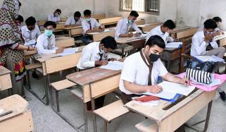 کراچی: نویں جماعت کا انگریزی کا پرچہ بھی آؤٹ