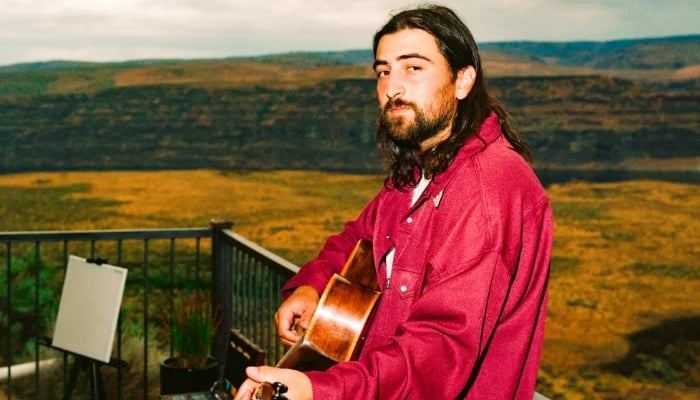 Noah Kahan performs new tracks in long-awaited NPR Tiny Desk debut
