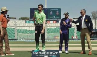 پی ایس ایل 11: لاہور قلندرز کا کوئٹہ گلیڈی ایٹرز کے خلاف ٹاس جیت کر بیٹنگ کا فیصلہ