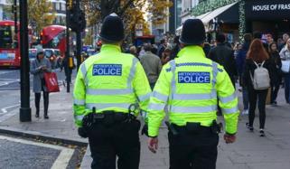 لندن پولیس کی کارروائی، آتش زنی حملوں کے الزام میں 8 افراد گرفتار