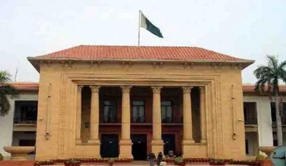 پنجاب اسمبلی: حکومت کی جانب سے دیے جانیوالے امدادی چیک باؤنس ہونے کا الزام