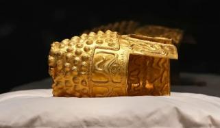 2500 سال قدیم سنہری ہیلمٹ چوری کے 14 ماہ بعد بازیاب