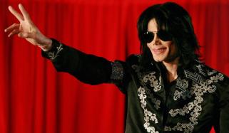 مائیکل جیکسن کی موت کیسے ہوئی؟ کنگ آف پاپ کی پراسرار کہانی دوبارہ زیرِ بحث