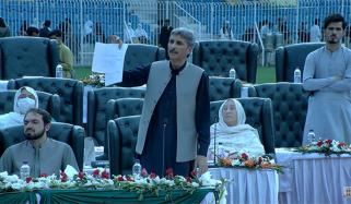 پشاور کے کرکٹ اسٹیڈیم میں خیبر پختونخوا اسمبلی کا اجلاس 