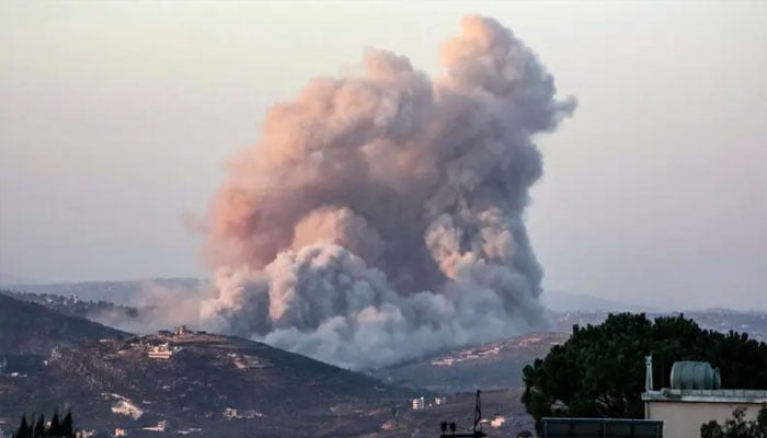 اسرائیل کا لبنان کی وادی بقاع میں ڈرون حملہ، حزب اللّٰہ کے 2 ارکان کو شہید کرنے کا دعویٰ