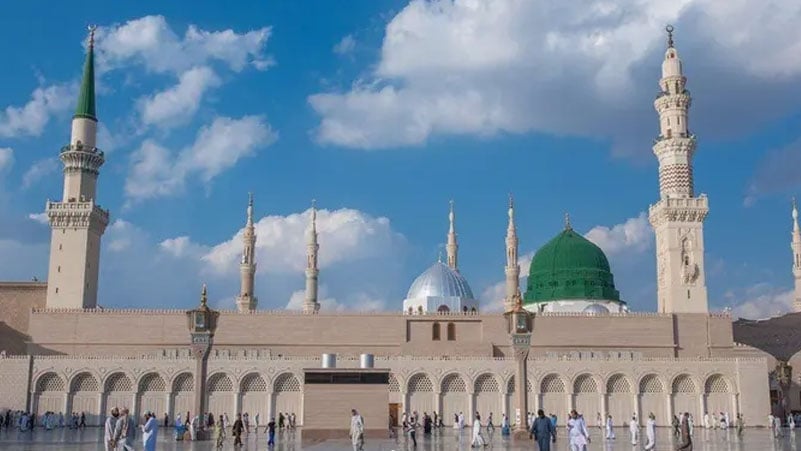 مسجدِ نبوی ﷺ کا خوب صورت منظر—فائل فوٹو