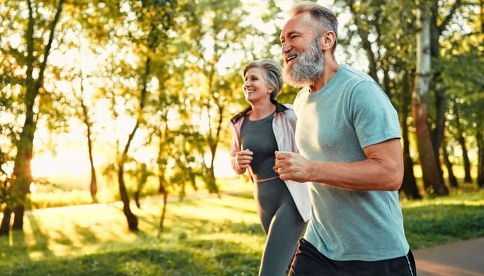 کس عمر کو بڑھاپے کا باضابطہ آغاز سمجھا جاتا ہے؟ سروے رپورٹ