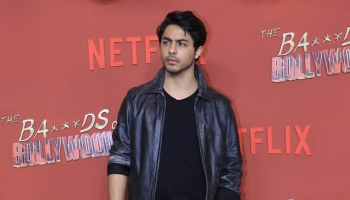 Aryan Khan wins internet after showing rare side of him at best friends wedding