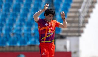 راولپنڈیز کے فاسٹ بولر نسیم شاہ انجری کا شکار 