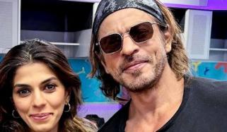  شاہ رخ کی منیجر پوجا گرنانی اور فیملی نے تین مہنگے اپارٹمنٹس خرید لیے