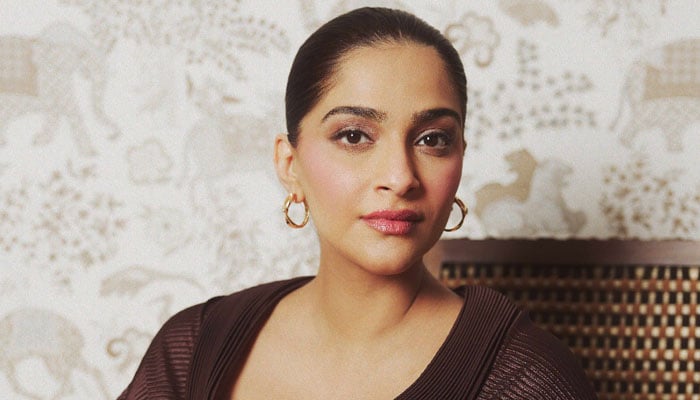 Sonam Kapoor makes candid revelation weeks after welcoming baby boy