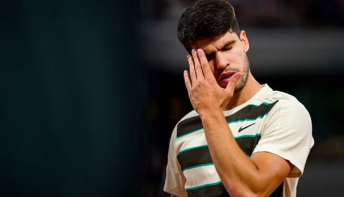 Carlos Alcaraz pulls out of French Open, Italian Open due to wrist injury