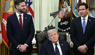 امریکی صدر ڈونلڈ ٹرمپ ایک بار پھر ایران سے متعلق سوالات پر برہم ہو گئے