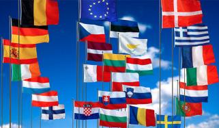 یورپی یونین نے ایران پر عائد پابندیاں نرم کرنے کا اشارہ دے دیا