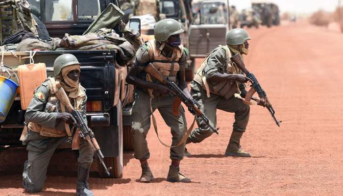 Mali under gun attack: Armed groups launch coordinated assaults across country