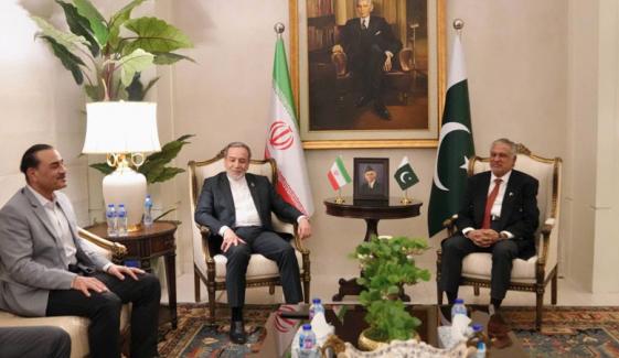 ایرانی وزیرِ خارجہ کی فیلڈ مارشل سید عاصم منیر و نائب وزیرِ اعظم اسحاق ڈار سے ملاقات