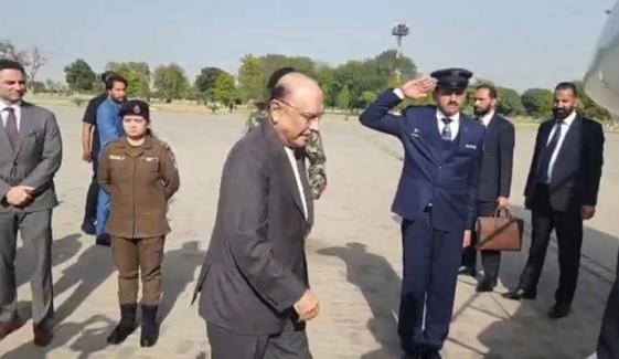 صدر آصف علی زرداری 5 روزہ دورے پر چین روانہ ہو گئے
