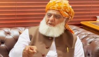 فضل الرحمان نے عالمی حالات کے باعث مہنگائی کیخلاف تحریک کی کال مؤخر کردی